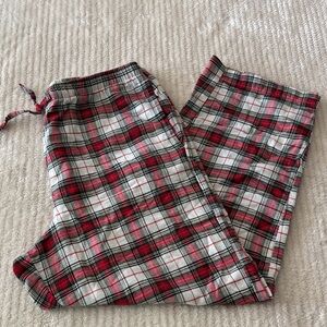 Plaid Lounge Pants in Red Green, Black and White. Size Large.